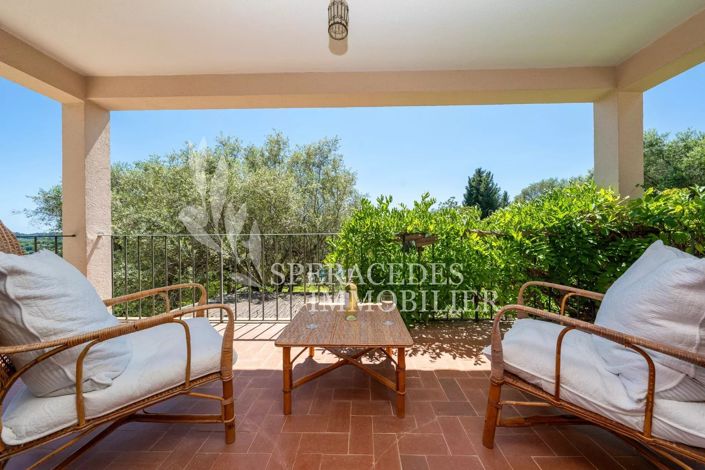 Image No.14-7 Bed House for sale