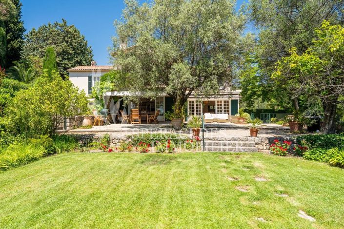 Image No.4-7 Bed House for sale