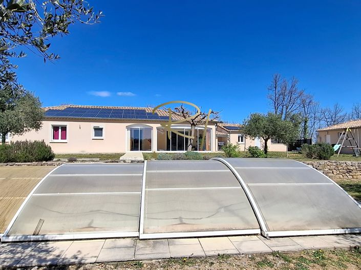 Image No.10-6 Bed House for sale