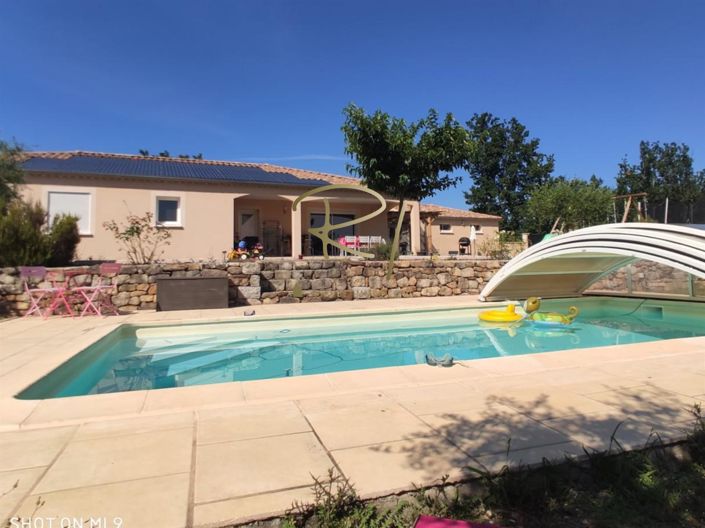 Image No.2-6 Bed House for sale
