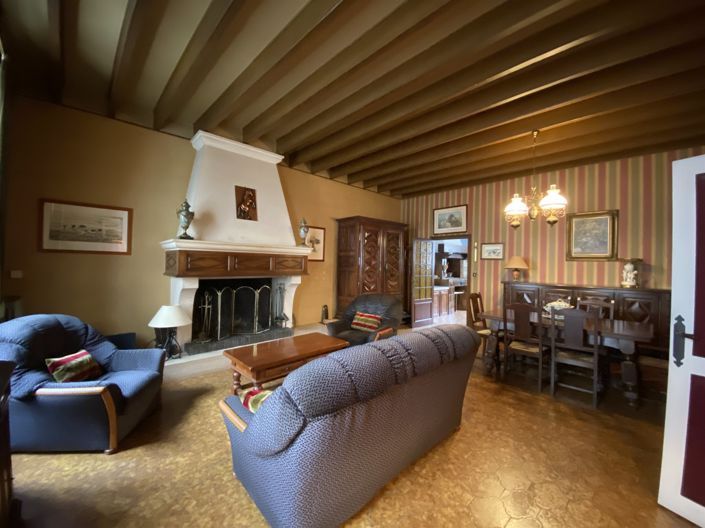 Image No.4-6 Bed House for sale