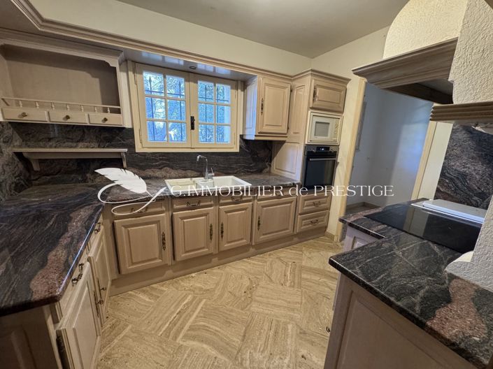 Image No.7-4 Bed House for sale