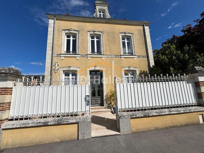 Image No.2-Maison de 5 chambres à vendre à Craon