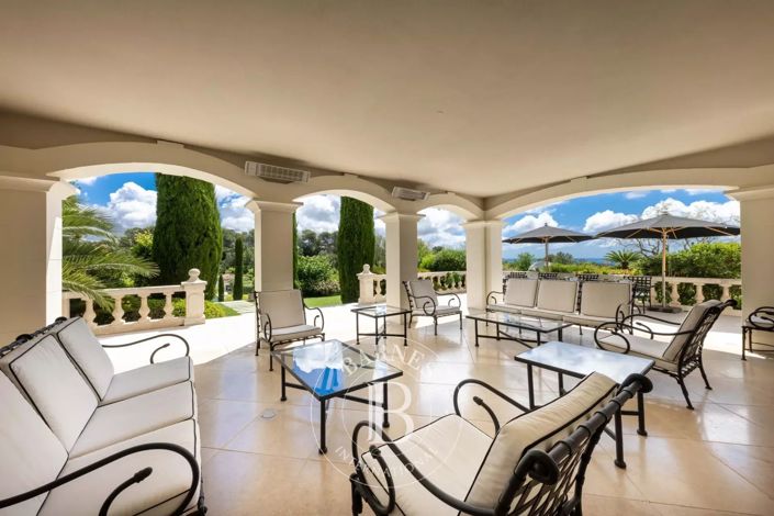 Image No.17-7 Bed House for sale