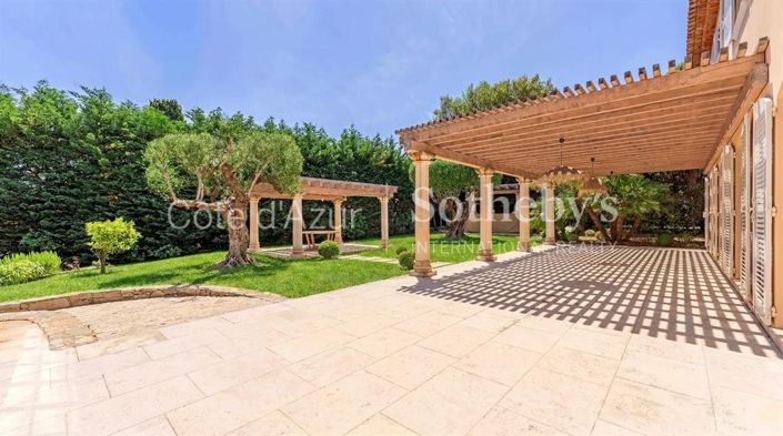 Image No.14-6 Bed Property for sale