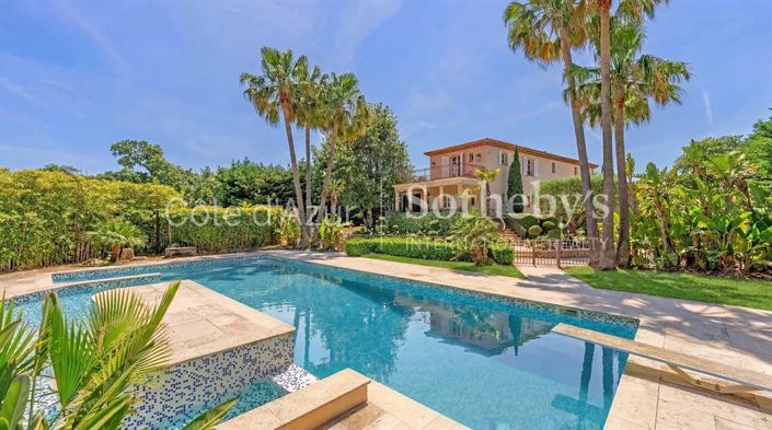 Image No.17-6 Bed Property for sale