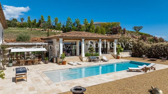 Image No.2-Propriété de 6 chambres à vendre à Roquefort-les-Pins