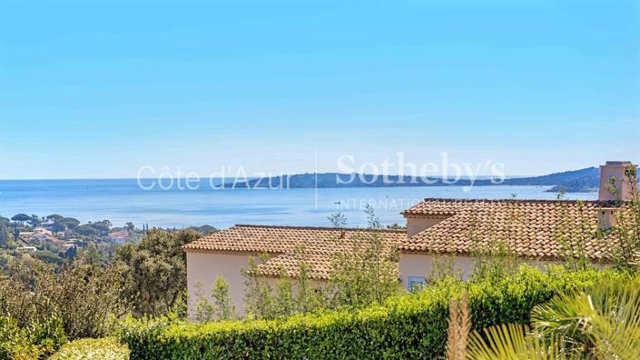 Image No.2-5 Bed Property for sale