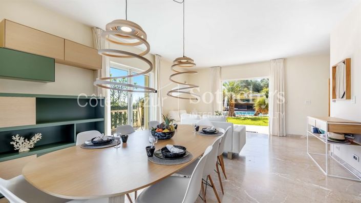 Image No.7-5 Bed Property for sale