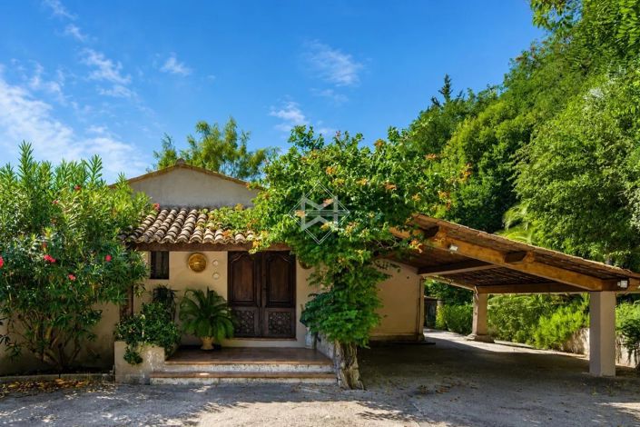 Image No.4-5 Bed House for sale