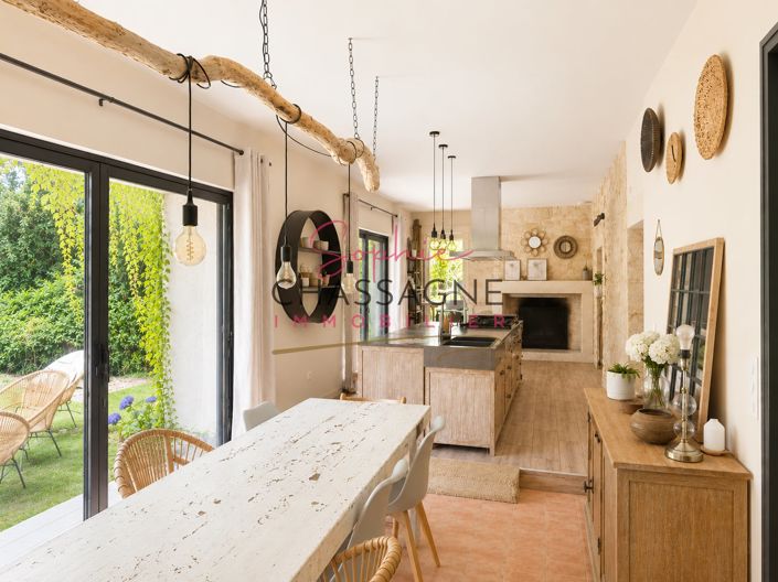 Image No.11-5 Bed House for sale