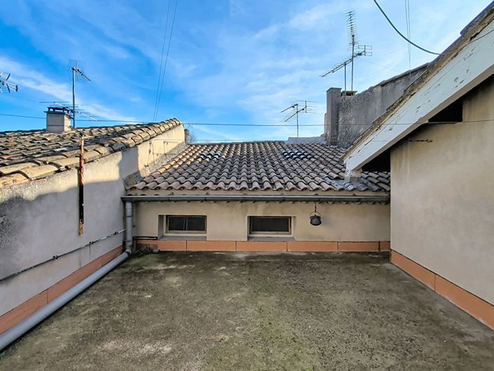 Image No.2-2 Bed House for sale