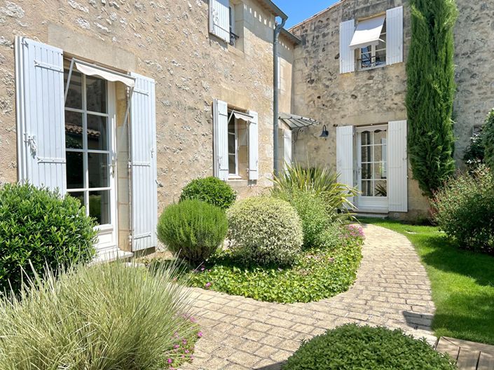Image No.2-3 Bed House for sale
