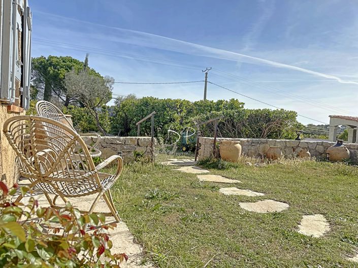 Image No.18-4 Bed House for sale