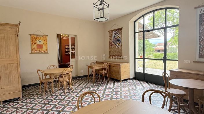 Image No.18-Propriété de 8 chambres à vendre à Aigues-Mortes