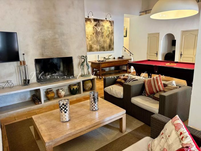 Image No.6-6 Bed House for sale