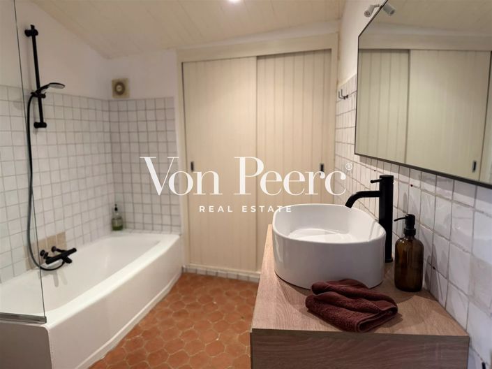 Image No.8-3 Bed Apartment for sale