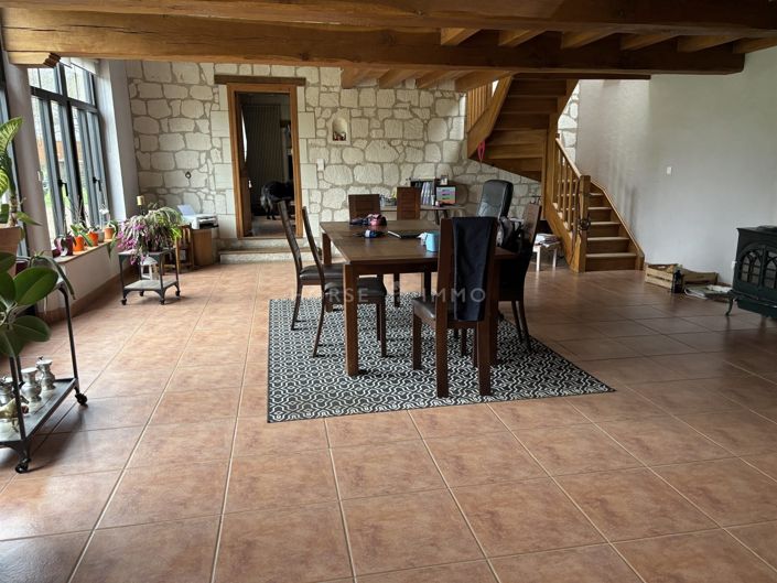 Image No.5-5 Bed House for sale