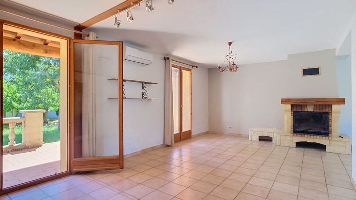 Image No.3-3 Bed House for sale