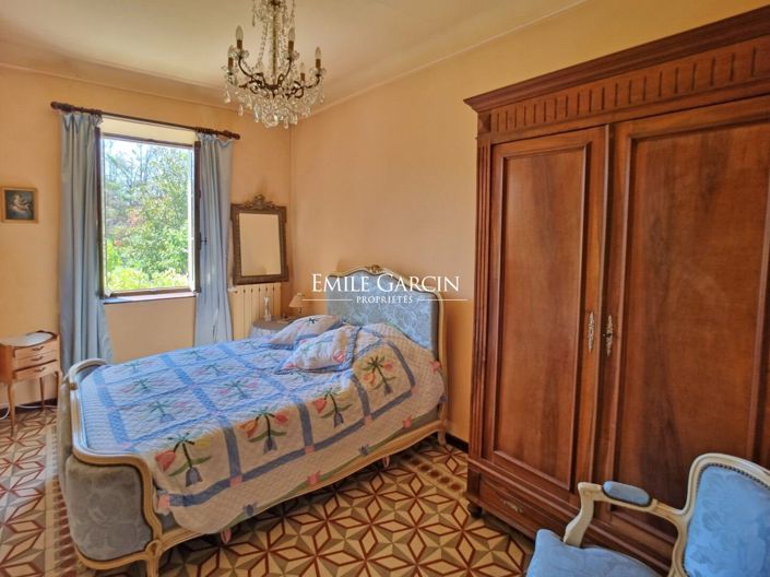 Image No.11-4 Bed House for sale