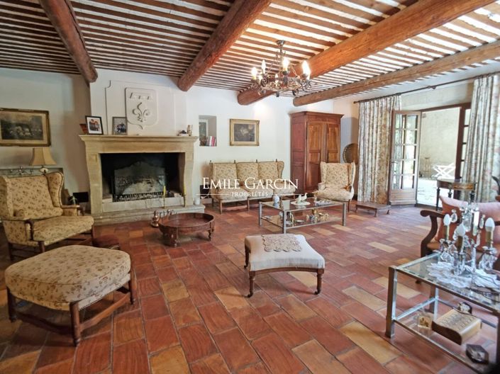 Image No.8-4 Bed House for sale