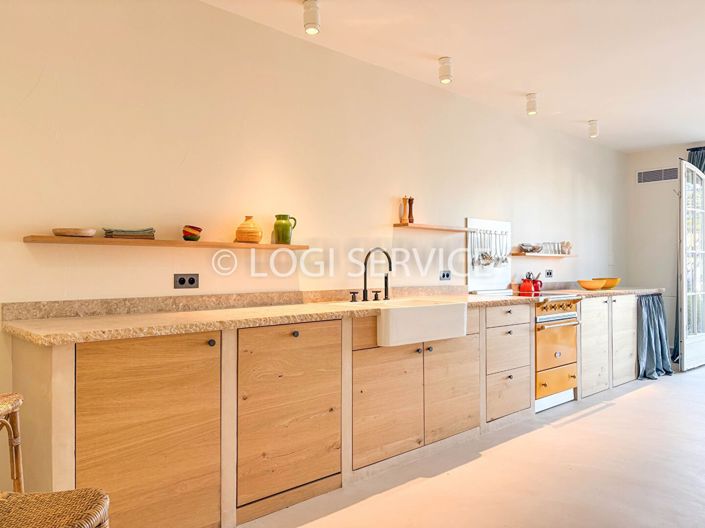 Image No.7-3 Bed House for sale