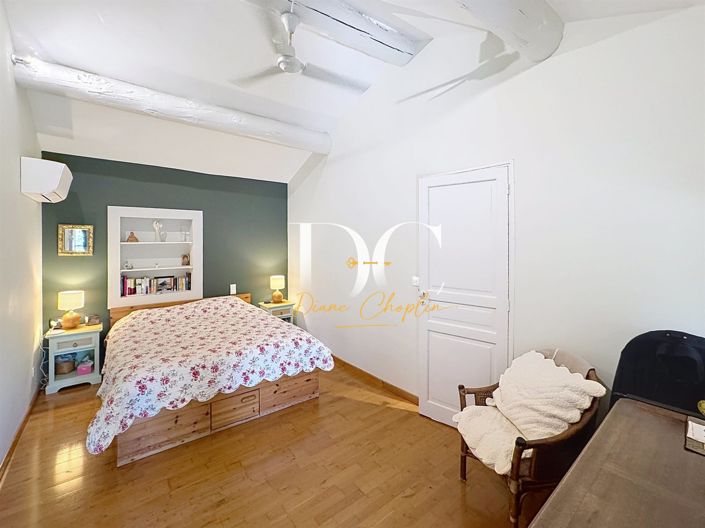 Image No.9-4 Bed House for sale