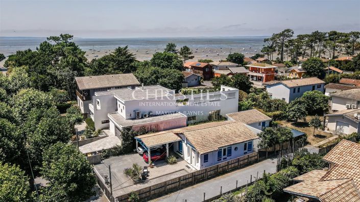 Image No.14-3 Bed House for sale