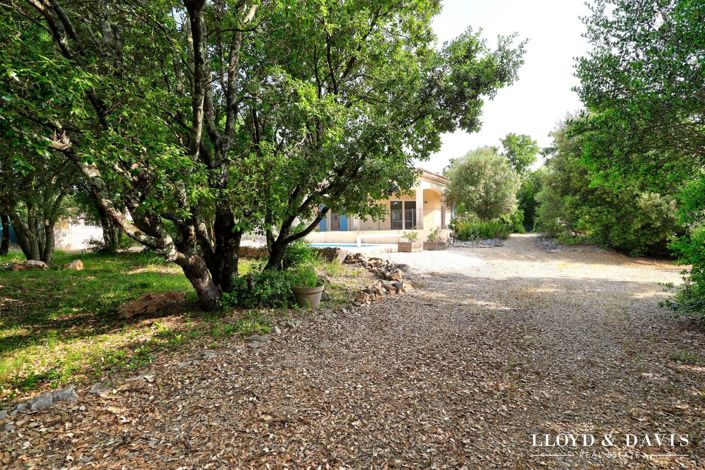Image No.12-4 Bed House for sale
