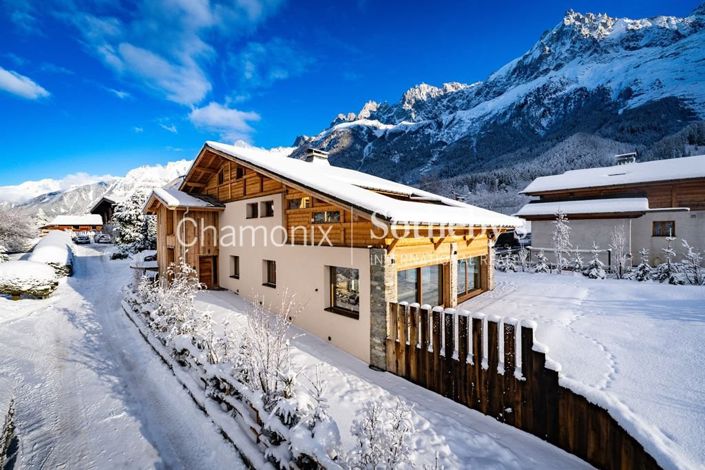 Image No.3-5 Bed House for sale