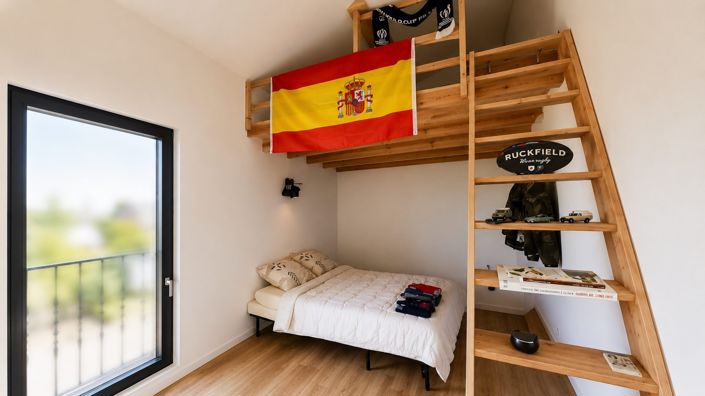 Image No.8-3 Bed House for sale
