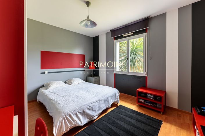 Image No.13-4 Bed House for sale