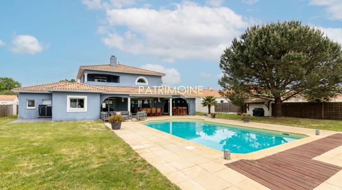 Image No.7-4 Bed House for sale