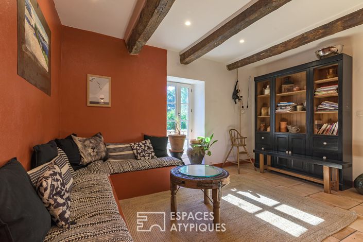 Image No.6-5 Bed House for sale