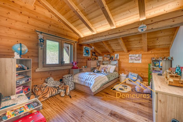 Image No.5-4 Bed House for sale