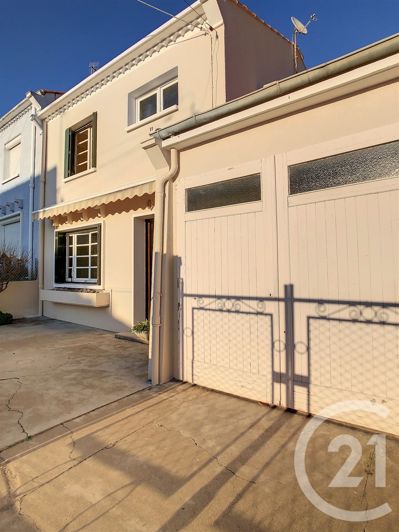Image No.11-3 Bed House for sale