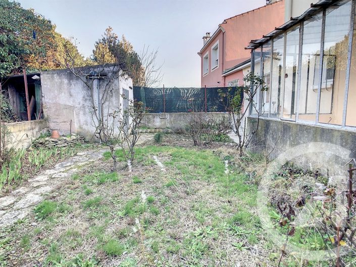 Image No.20-3 Bed House for sale