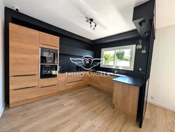 ap4m2buajx8uruia6