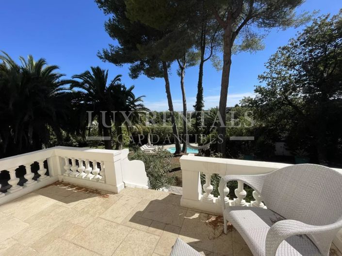 Image No.3-5 Bed House for sale