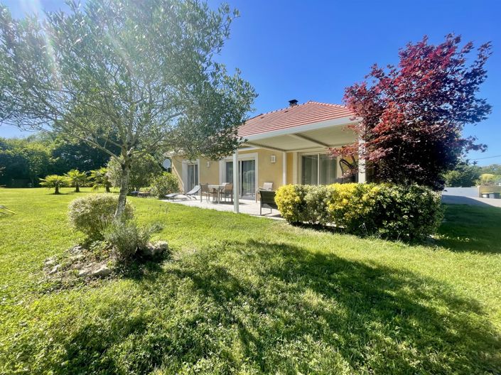 Image No.3-3 Bed House for sale