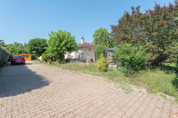 Image No.2-4 Bed House for sale