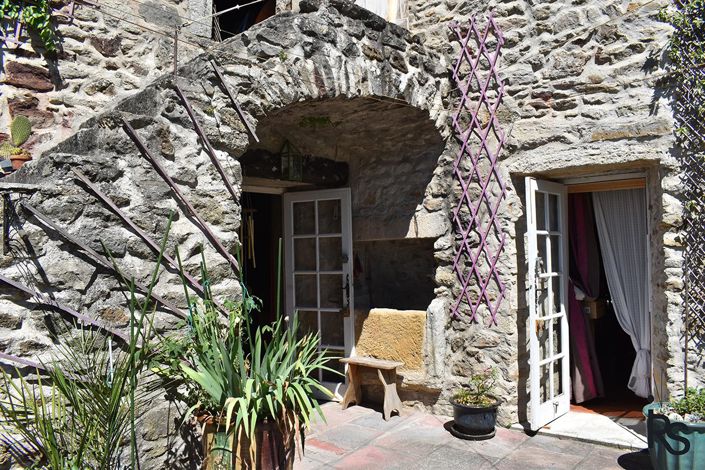 Image No.3-2 Bed House for sale