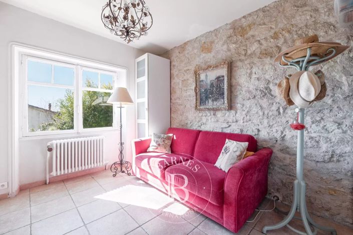 Image No.9-4 Bed House for sale