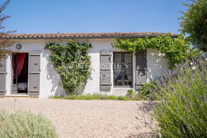 Image No.9-7 Bed House for sale