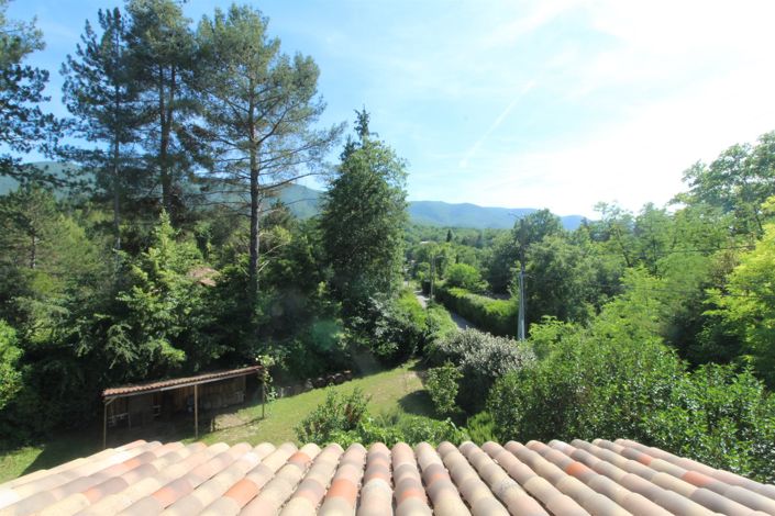 Image No.10-3 Bed House for sale