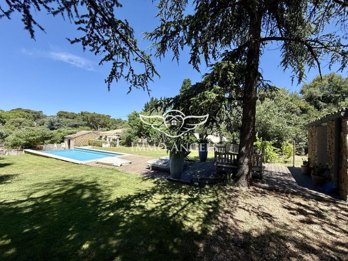 Image No.2-4 Bed House for sale