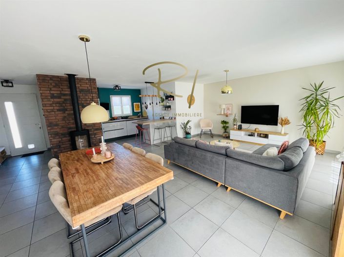 Image No.3-3 Bed House for sale
