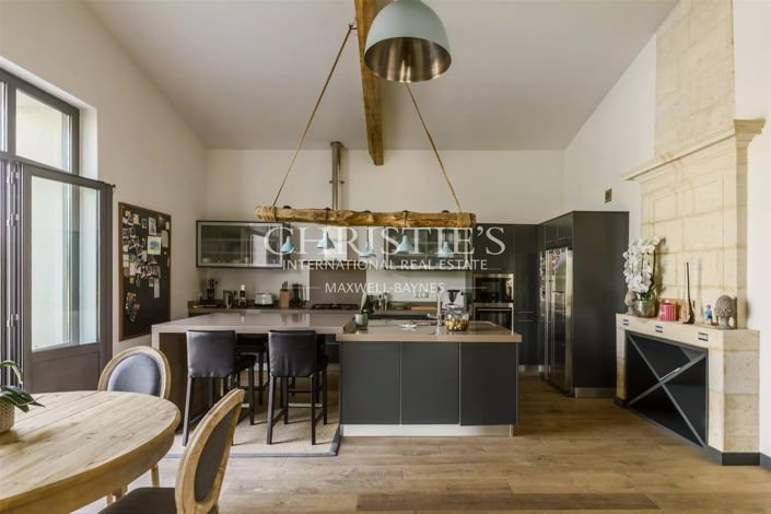 Image No.8-4 Bed House for sale