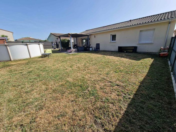 Image No.2-3 Bed House for sale