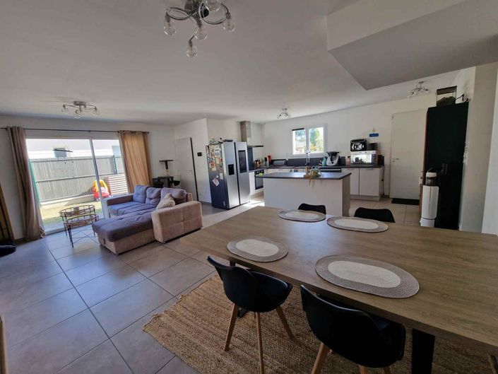 Image No.4-3 Bed House for sale
